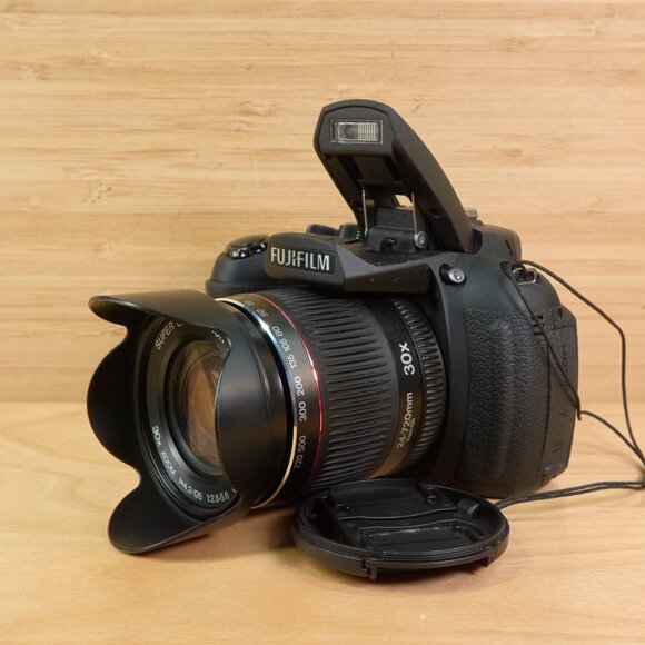 Fujifilm FinePix HS20 EXR 16 MP Digital Camera – Tested & Working - Picture 1 of 7